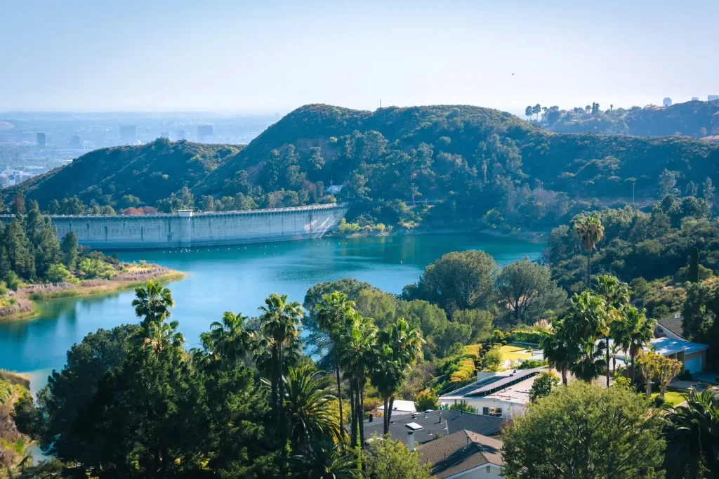 Lake Hollywood Park-Los Angeles State Historic Park