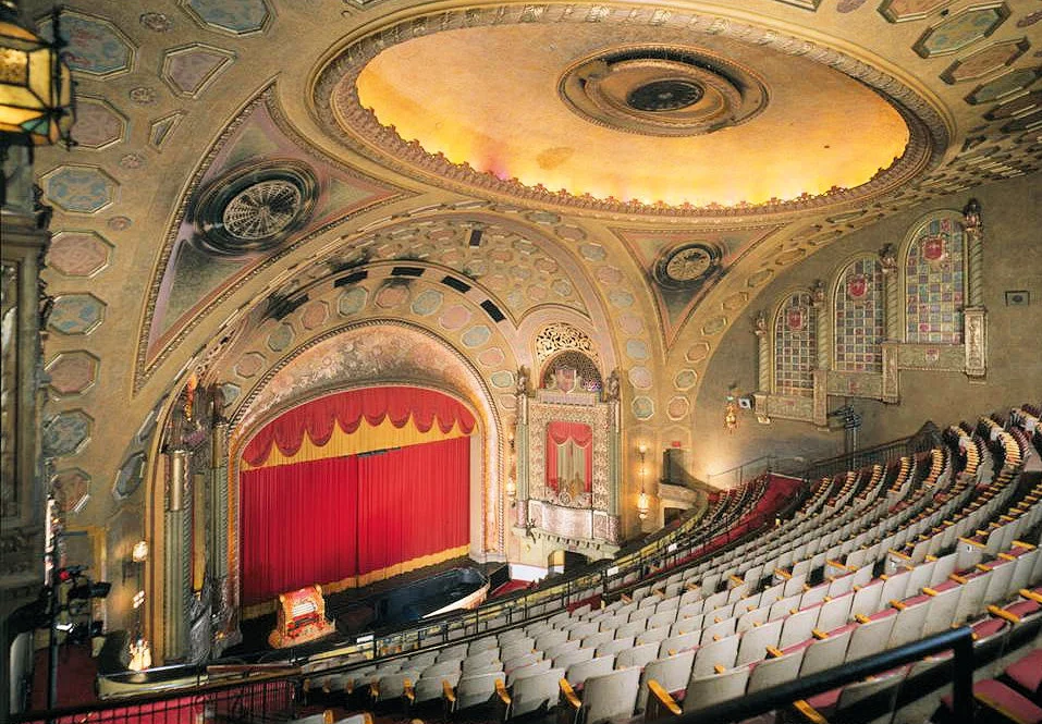Watch a show at the Alabama Theatre-Things to do in Birmingham Al