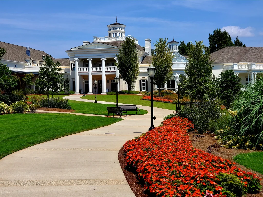 Huntsville Botanical Garden Guest Center 2019