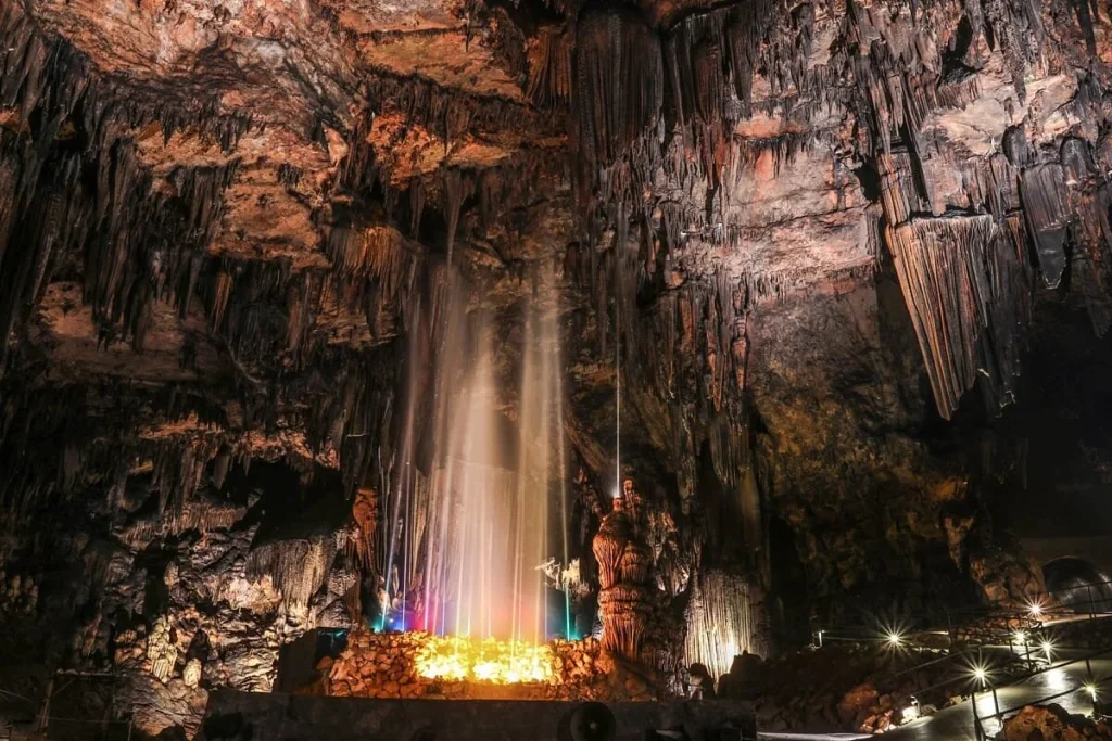 Tour the Majestic Caverns-Things to do in Montgomery