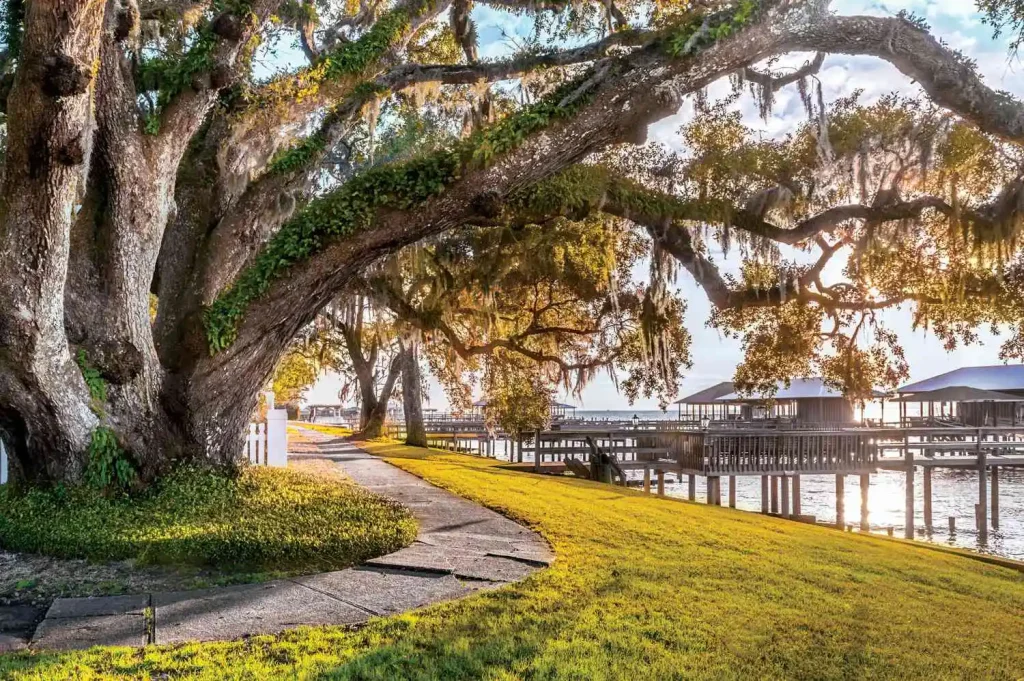 Visit the Fairhope Pier-Things to do in Fairhope Alabama
