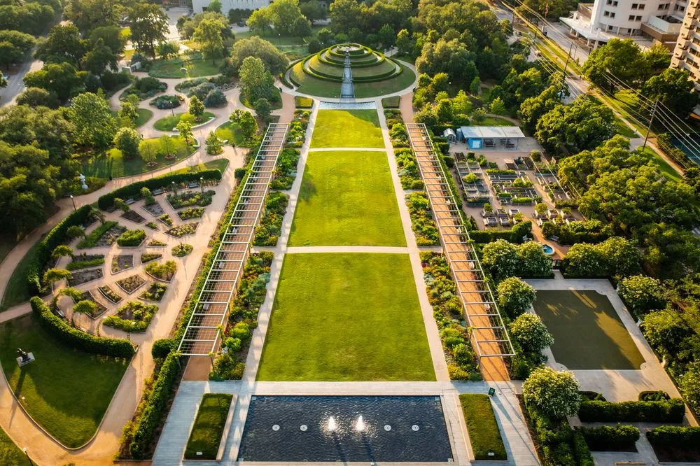 Best Parks in Houston-McGovern Centennial Gardens