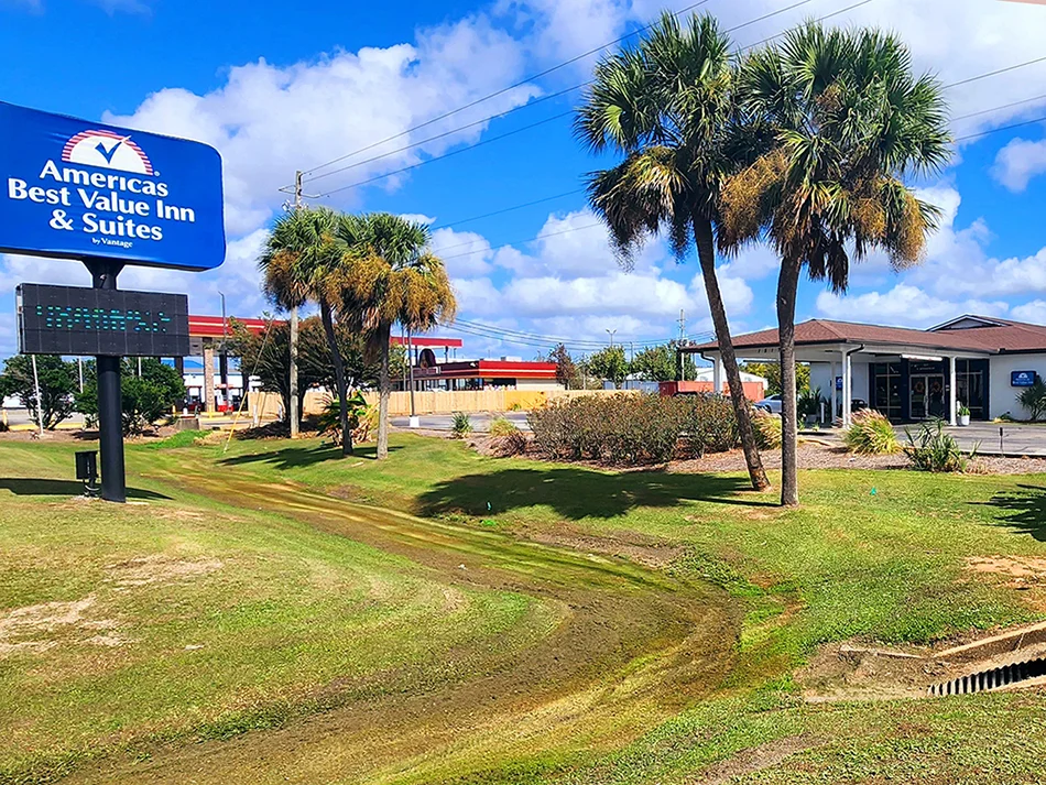 Americas Best Value Inn & Suites Foley Gulf Shores | Best Hotels In Dauphin Island